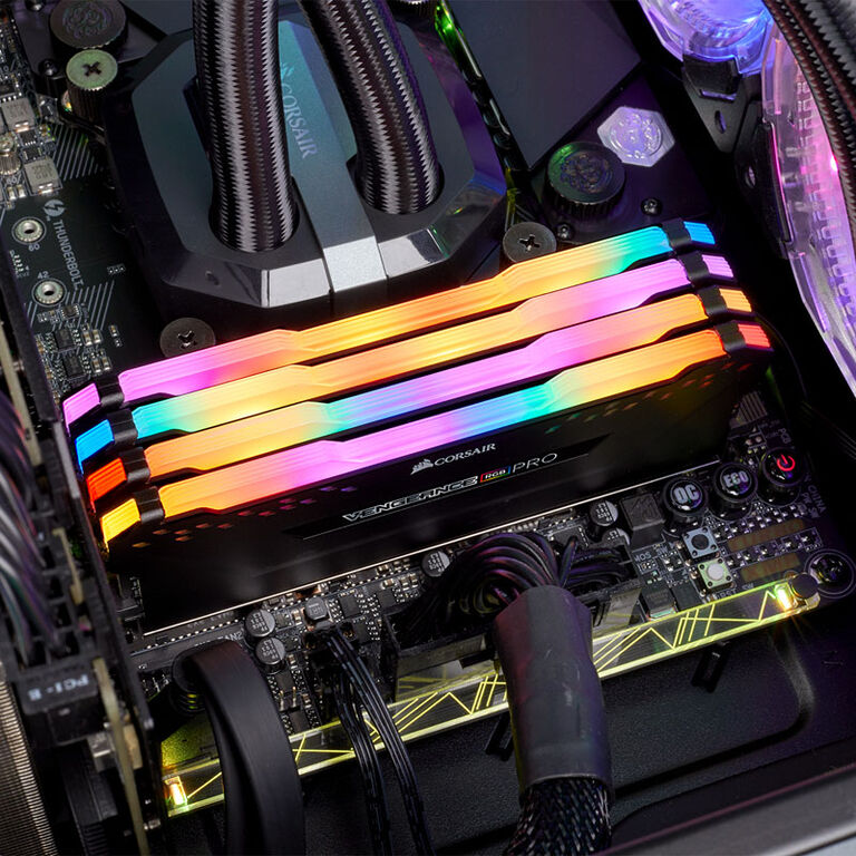 Corsair Vengeance RGB Pro black, DDR4-2933, CL16 - 16 GB Dual-Kit image number 3