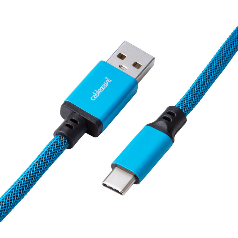 CableMod PRO Coiled Keyboard Cable USB-C to USB Type A, Specturm Blue - 150cm image number 2